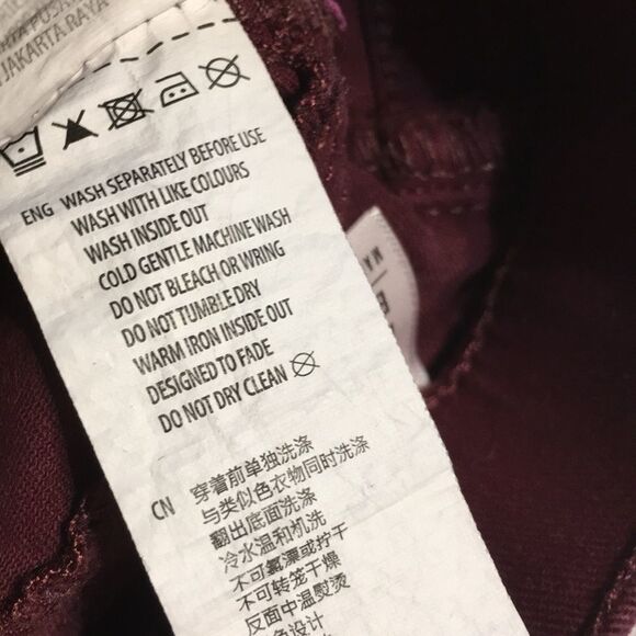 Pull on jeans deep red stretchy Jeans. Size 8 - Picture 5 of 8